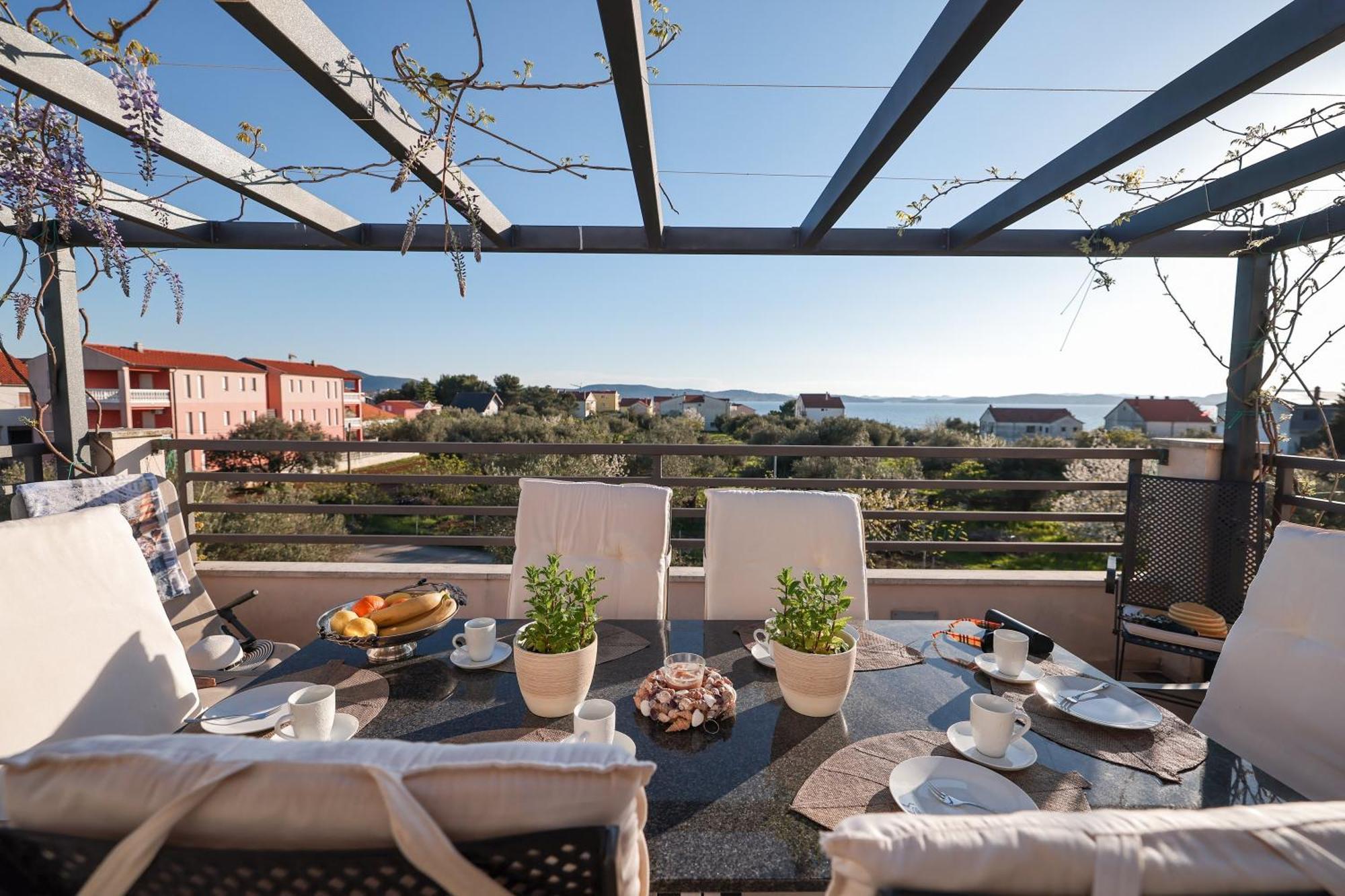 Villa Olive Garden Sukošan Buitenkant foto