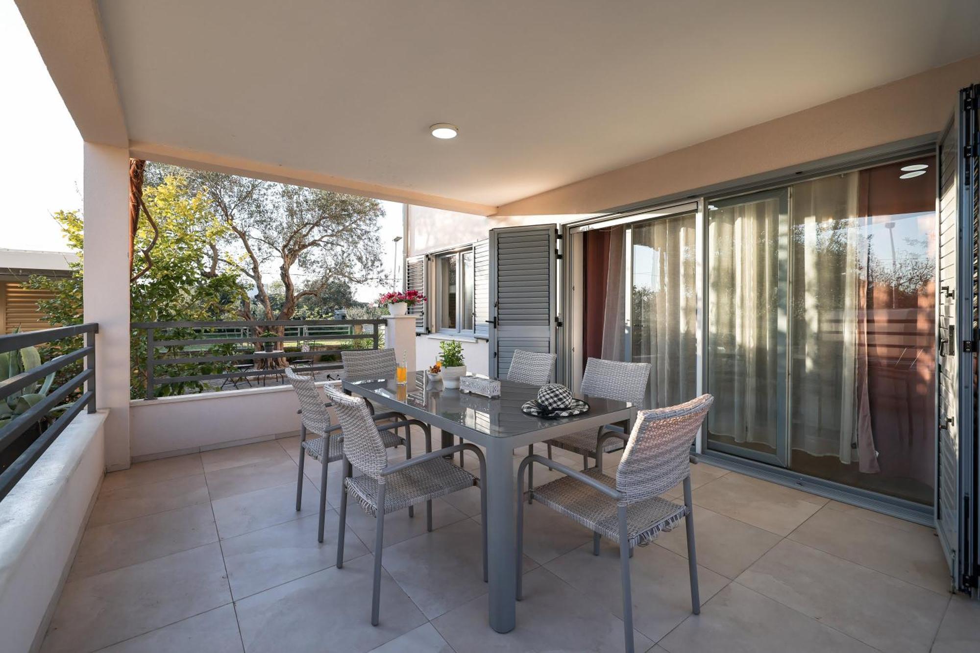 Villa Olive Garden Sukošan Buitenkant foto